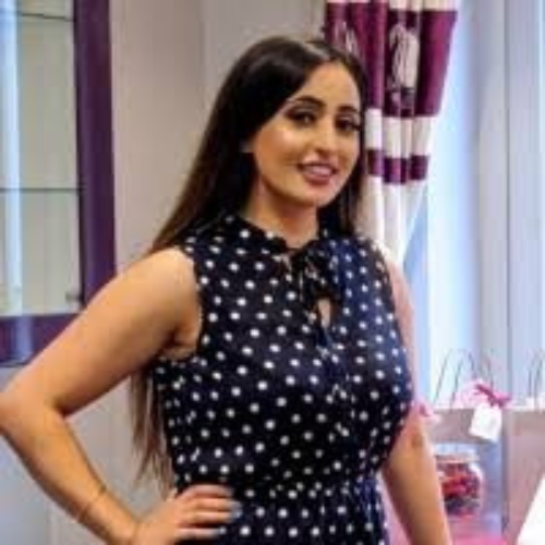 ⭐⭐⭐⭐⭐<br>— Simran Bedi